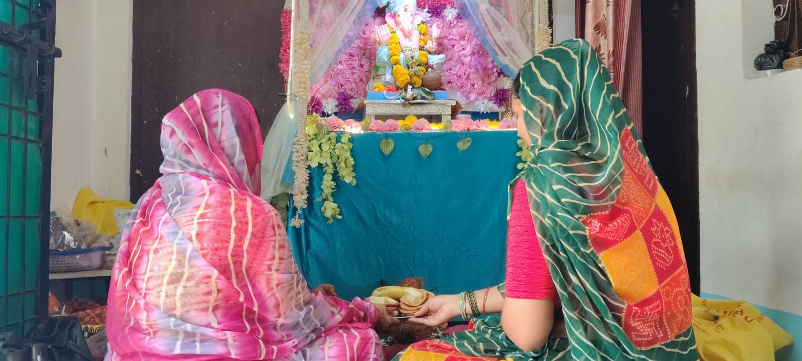 संतान की स्वास्थ्य, लम्बी आयु के लिए महिलाओ नें रखा संतान सप्तमी का उपवास