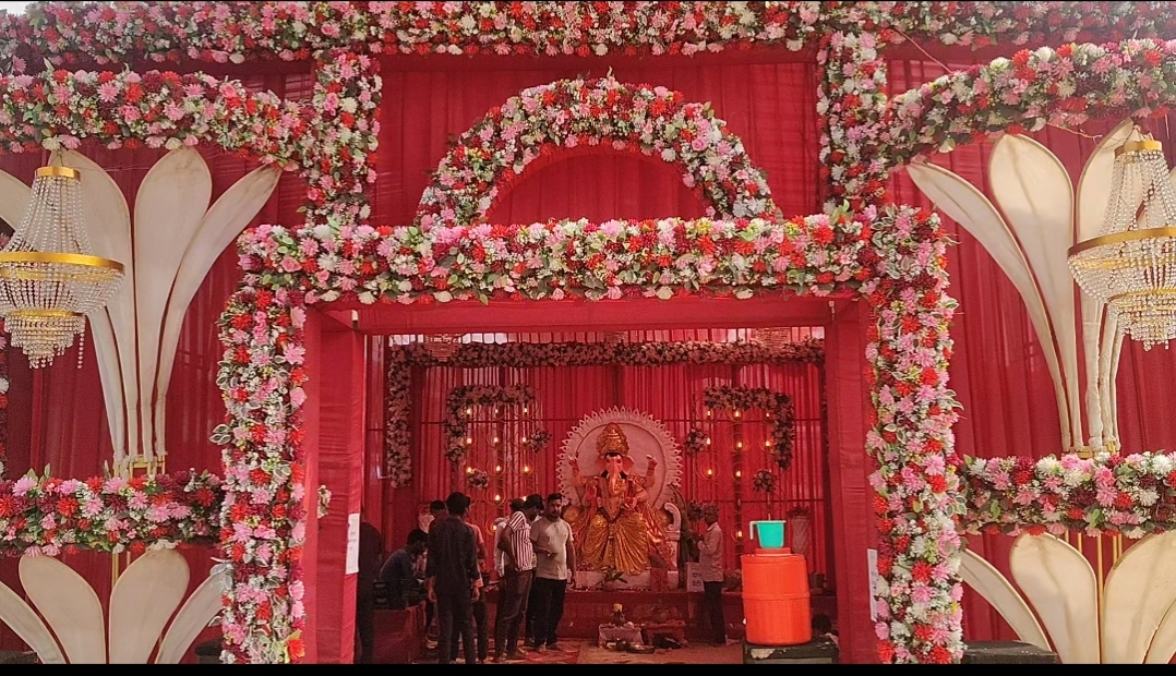 शंकरगढ़ हनुमान नगर मे श्री गणेश महोत्सव मे गूँजे गणपति बप्पा मोरया के जयकारे, श्रद्धांलुओं नें की सुख -समृद्धि की कामना रिपोर्ट मनीष सुसारी